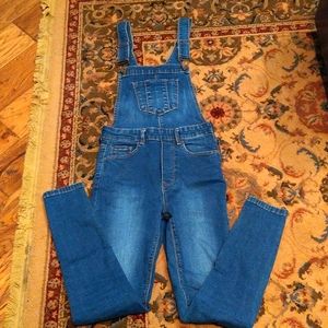 Forever 21 Juniors overalls